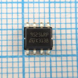 M95256 - 256K последовательная SPI EEPROM